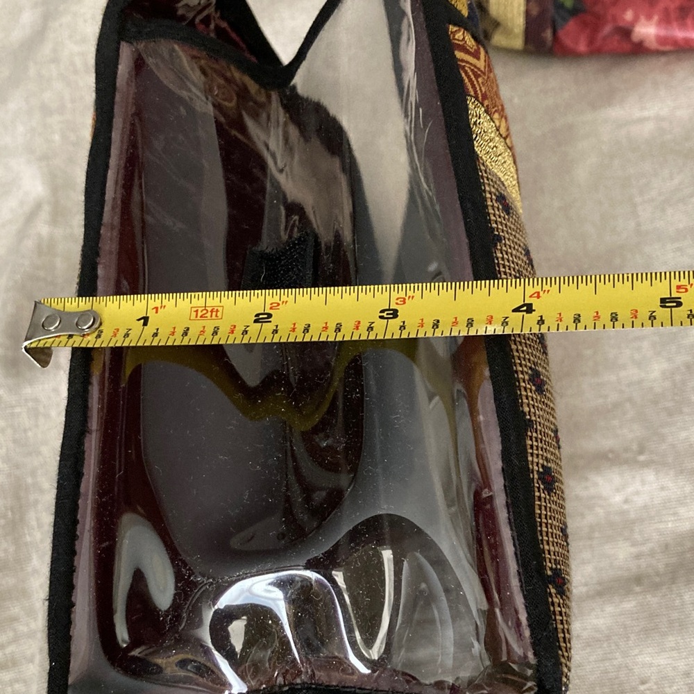NWOT Purse or make up bag (more appropriate) - Picture 8 of 10
